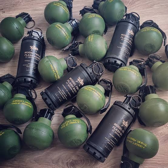 Hand Grenade Set - 1/35