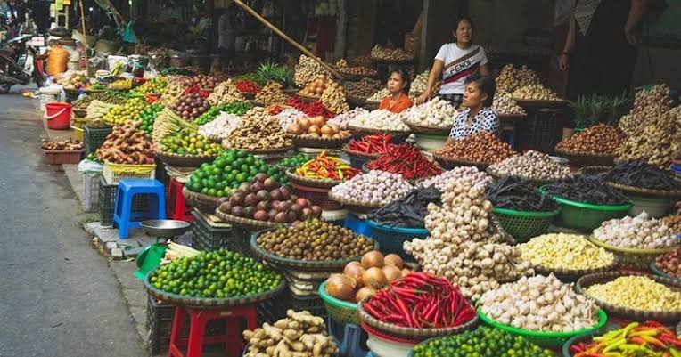 Vietnamese Market Baskets - 1/35