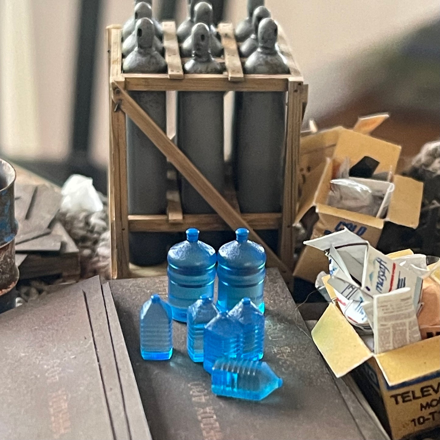 Water and Soda Bottles - Assorted - 1/35