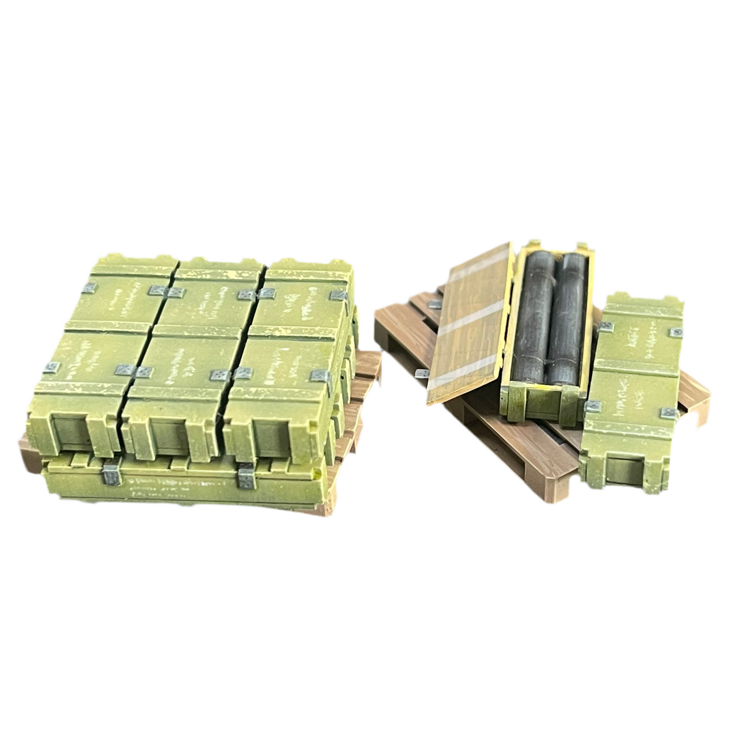 105mm Howitzer Ammunition Boxes and Pallet - 1/35