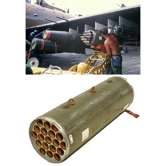 Vietnam Era Rocket Pods and Warheads Kit - 1/35