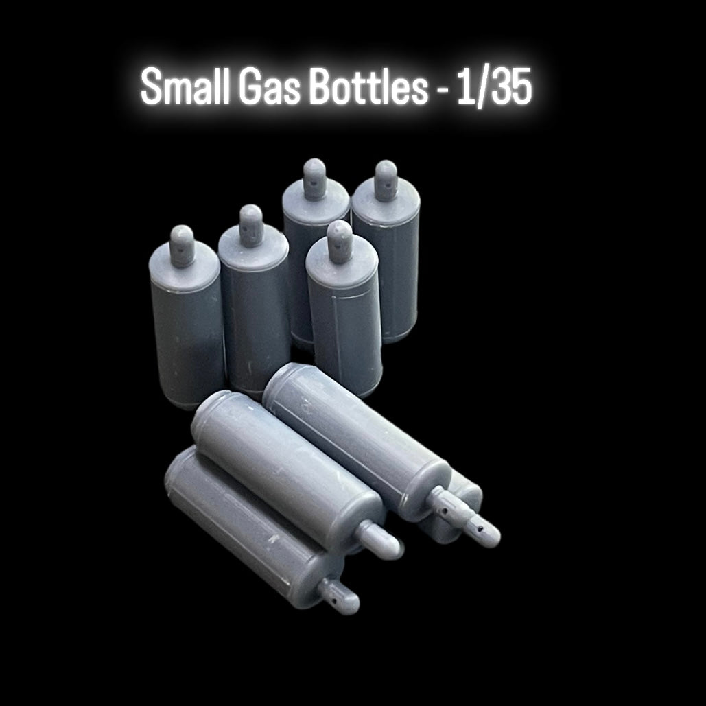 Small Gas Bottles - 1/35