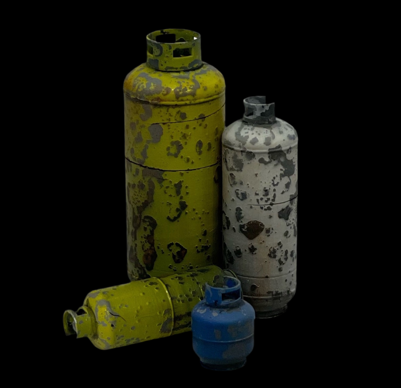 Gas Bottles - Assorted Sizes - 1/35