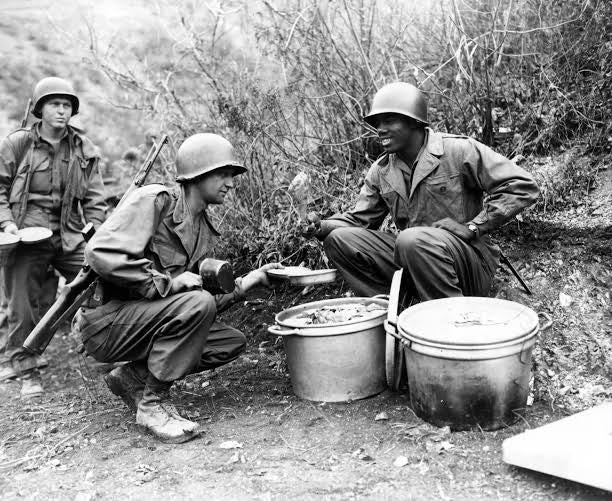 Mermite Food Containers - 1/35
