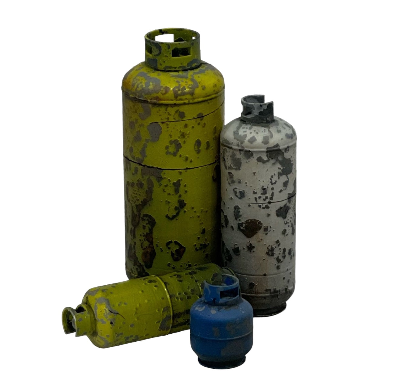Gas Bottles - Assorted Sizes - 1/35