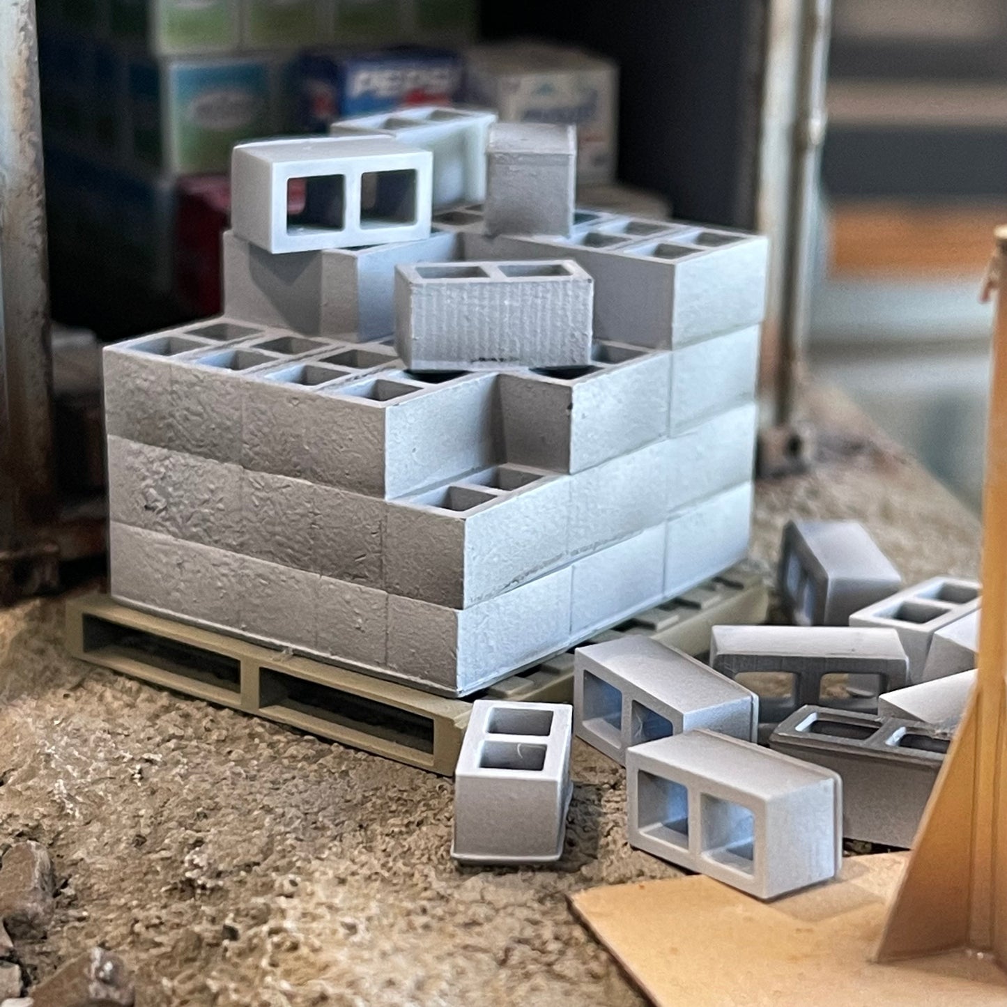 Cinder / Concrete Blocks Stack and Pallet - 1/35