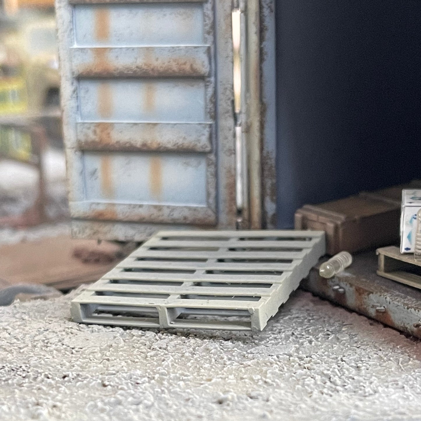 Pallets - Standard ISO Size - 1/35