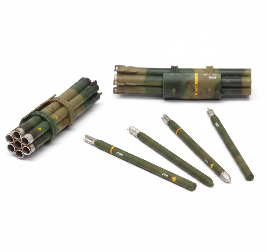 XM158 - 7 Shot Rocket Pods with 40 FFAR Rockets Kit - 1/48