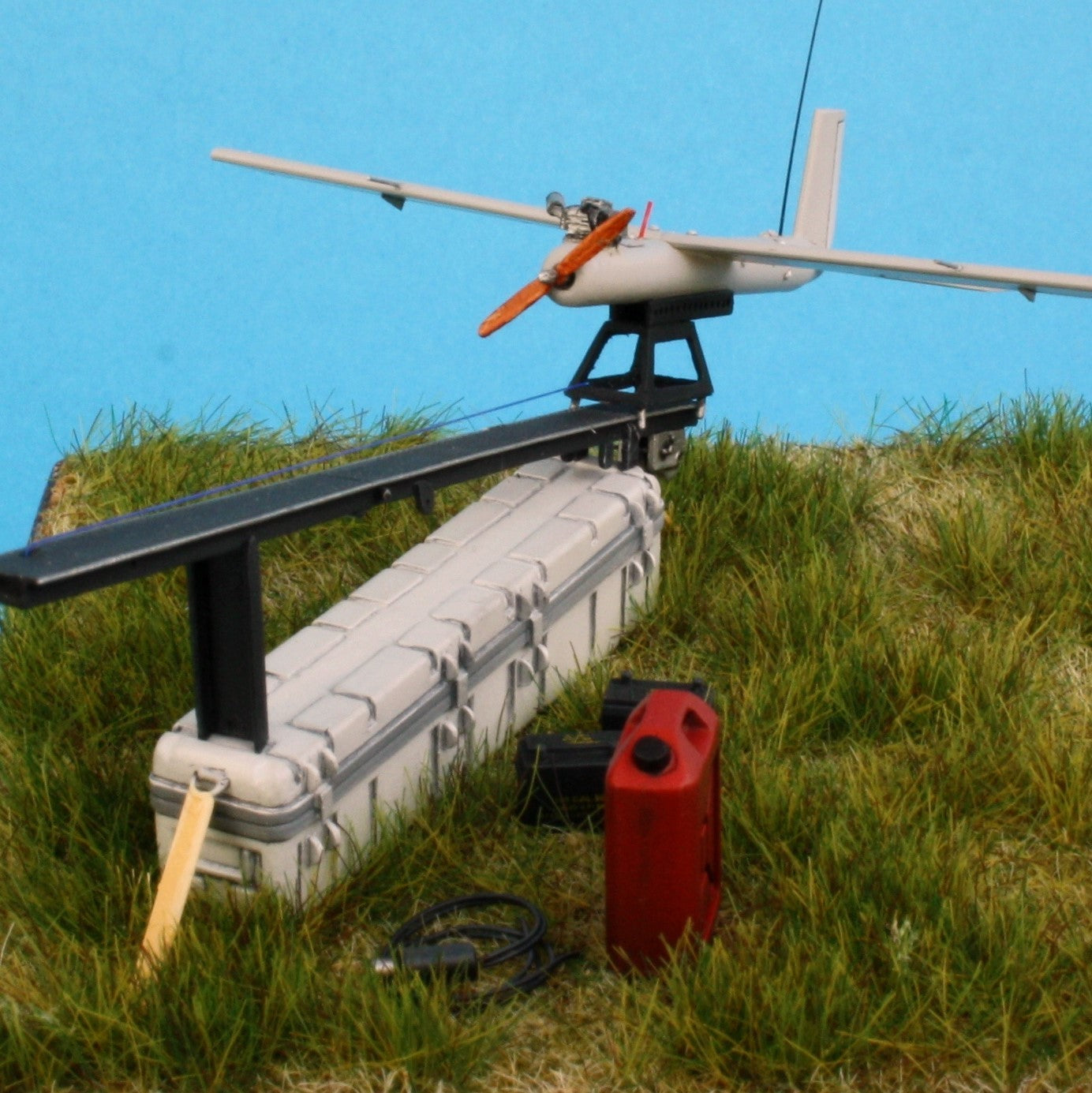 Silver Fox UAV Model and Accessories - 1/35