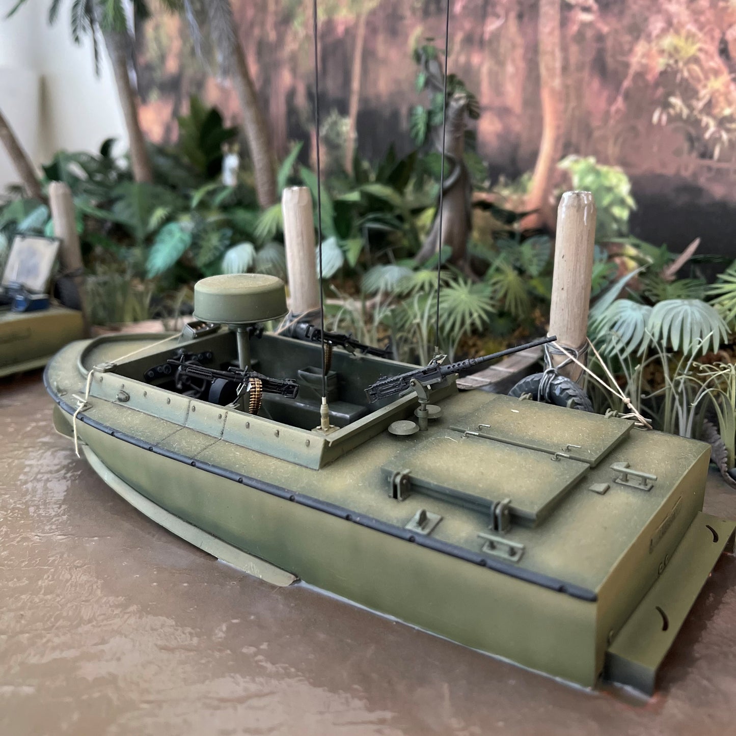 LSSC Engine Bay Conversion Kit for Dragon LSSC “NAM SERIES” - 3301 - 1/35