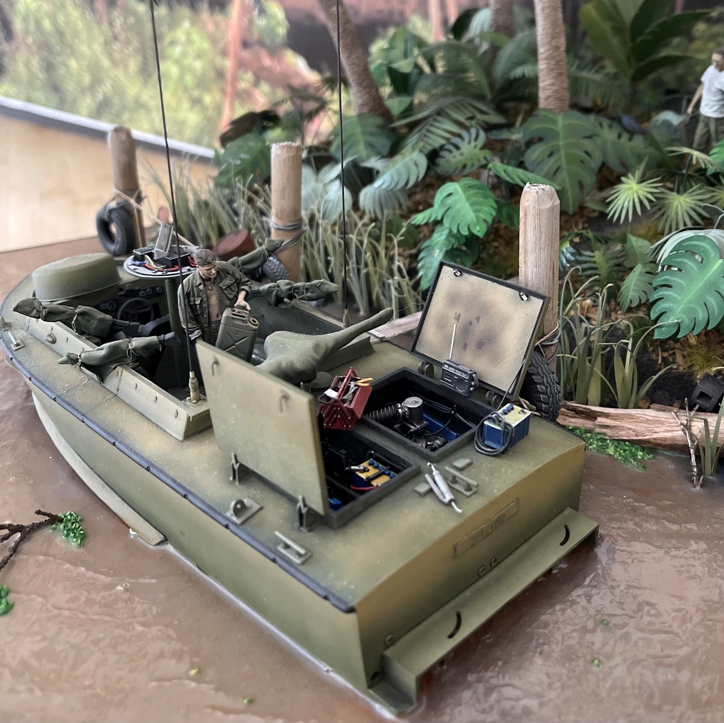 LSSC Engine Bay Conversion Kit for Dragon LSSC “NAM SERIES” - 3301 - 1/35