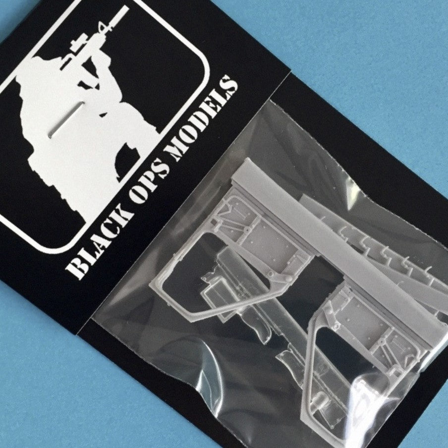 Blackhawk Detailed Door Set - 1/35