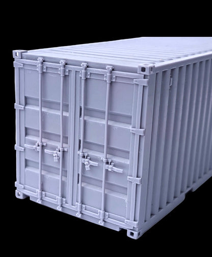 20 Foot Shipping Container Kit - 1/35