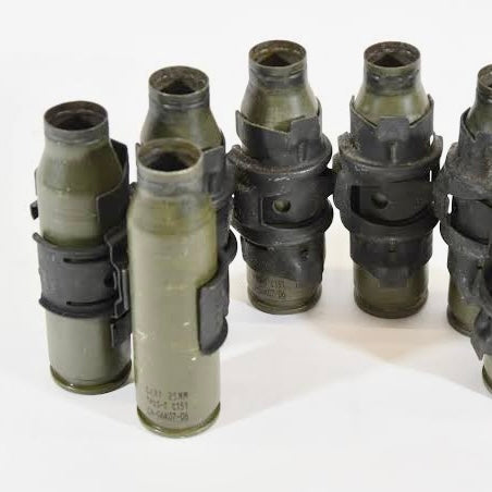 Spent 25mm Rounds and Links - 1/35