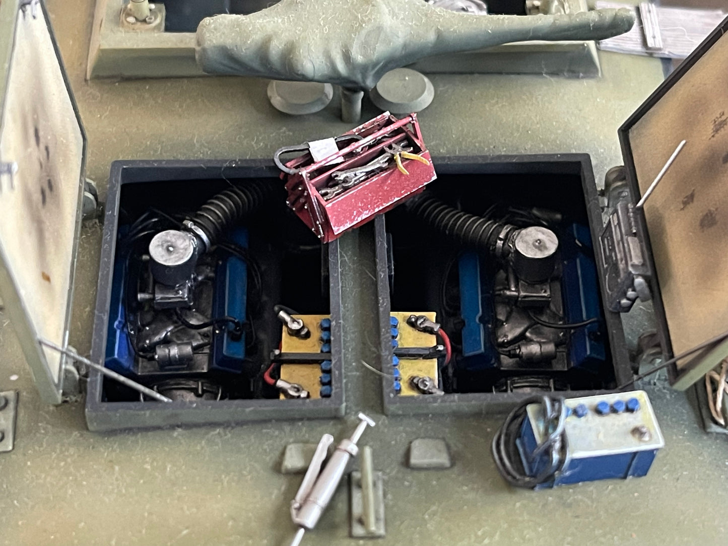 LSSC Engine Bay  Conversion Kit  for Dragon LSSC  “NAM SERIES” - 3301 - 1/35