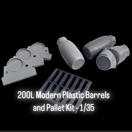 200L Modern Plastic Barrels and Pallet Kit - 1/35