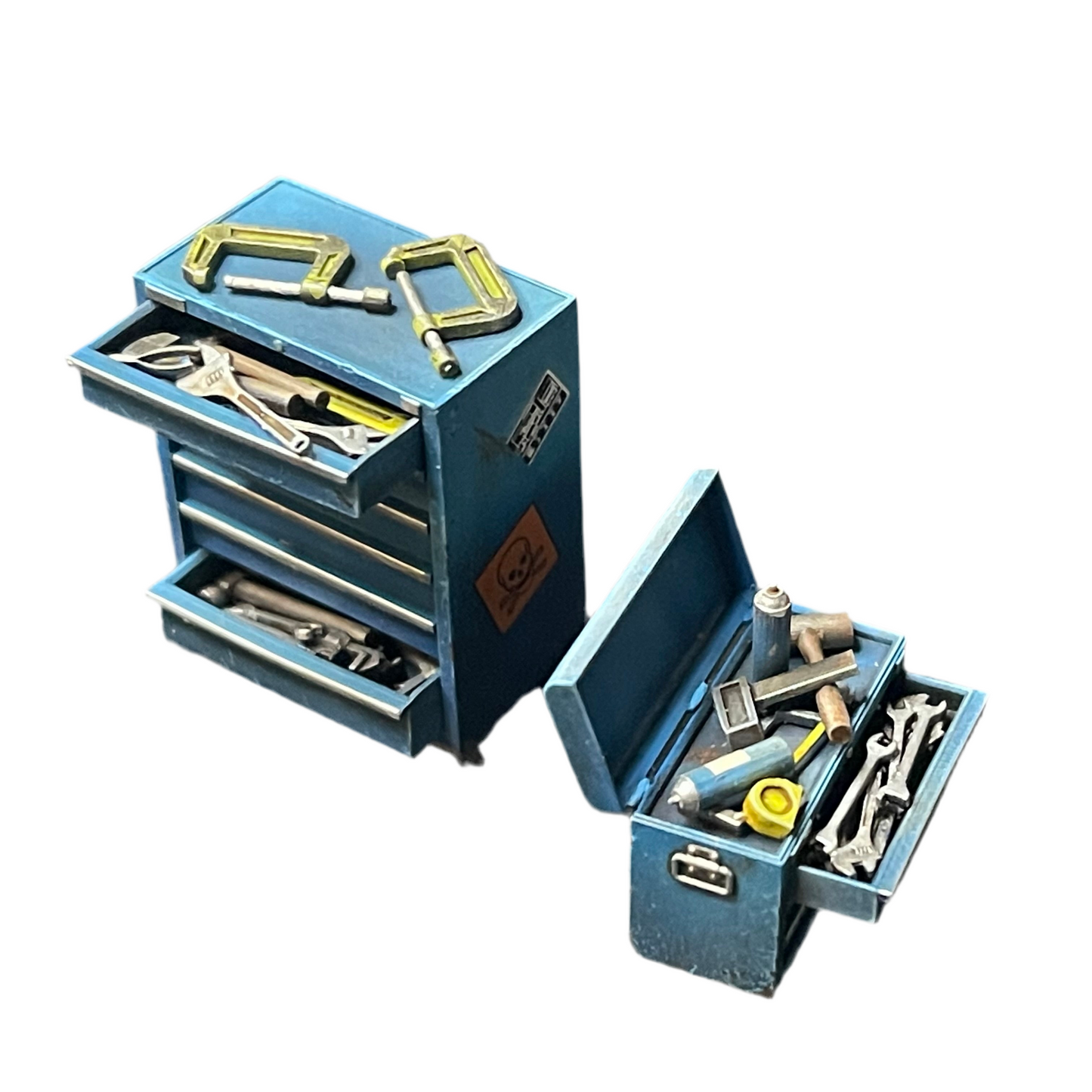 Modern Tool Chest and Tools - 1/35