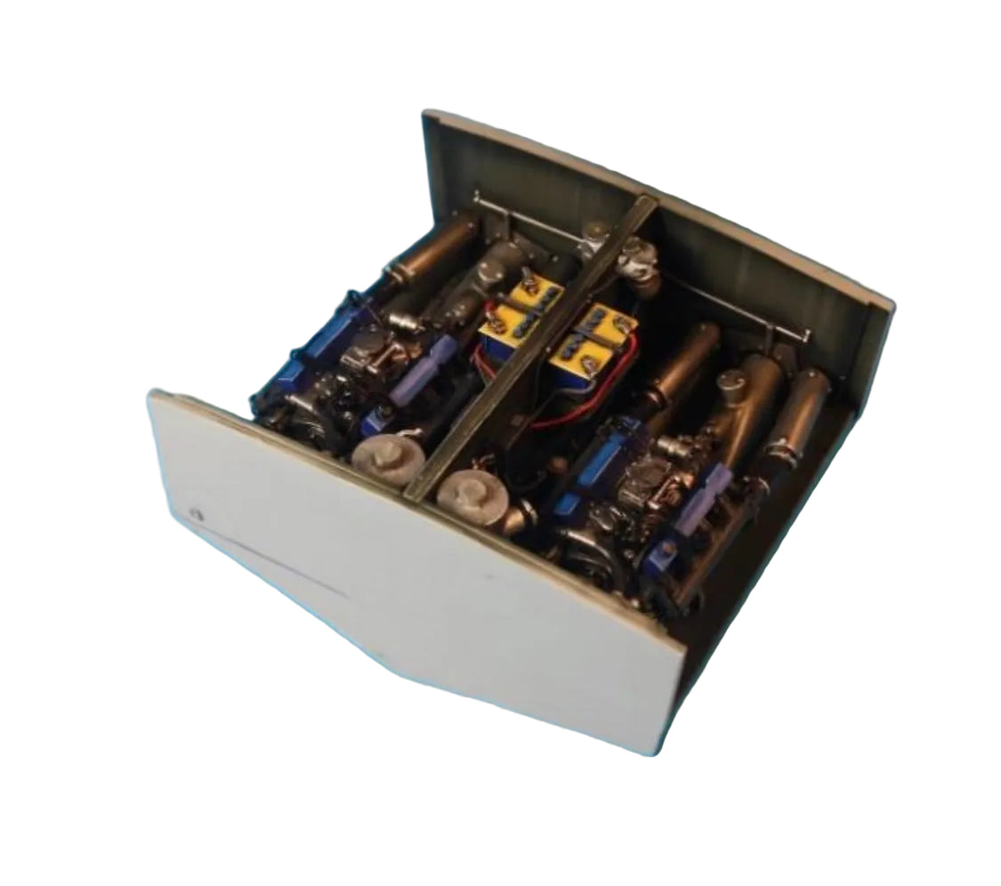 LSSC Open Engine Bay Conversion Kit – 1/35 (Dragon 3301)