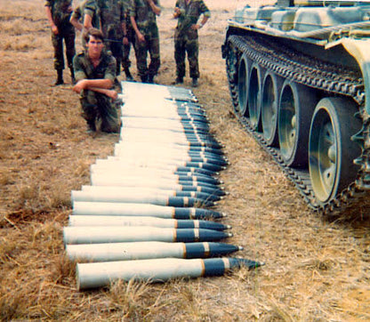Soviet 100mm D-10 Ammunition Set – 1/48