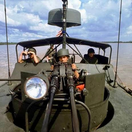 Twin .50 Cal Machine Gun Set Right & Left Feed- 1/35