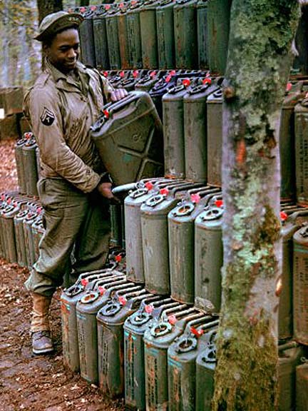 Vietnam Era US Jerry Cans – 1/35