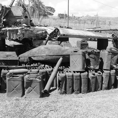 Vietnam Era US Jerry Cans – 1/35