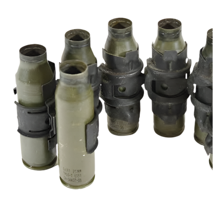 Spent 25mm Rounds and Links - 1/35