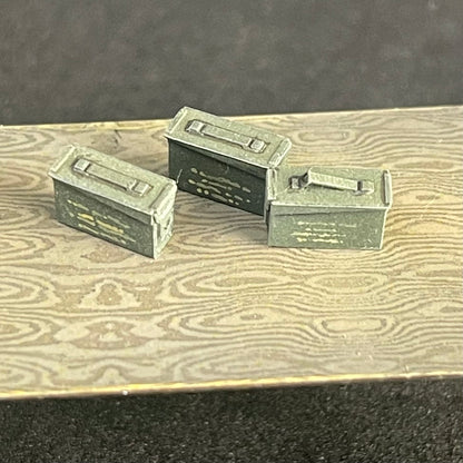 7.62 Ammunition Boxes with 2 types of Handles - 1/35