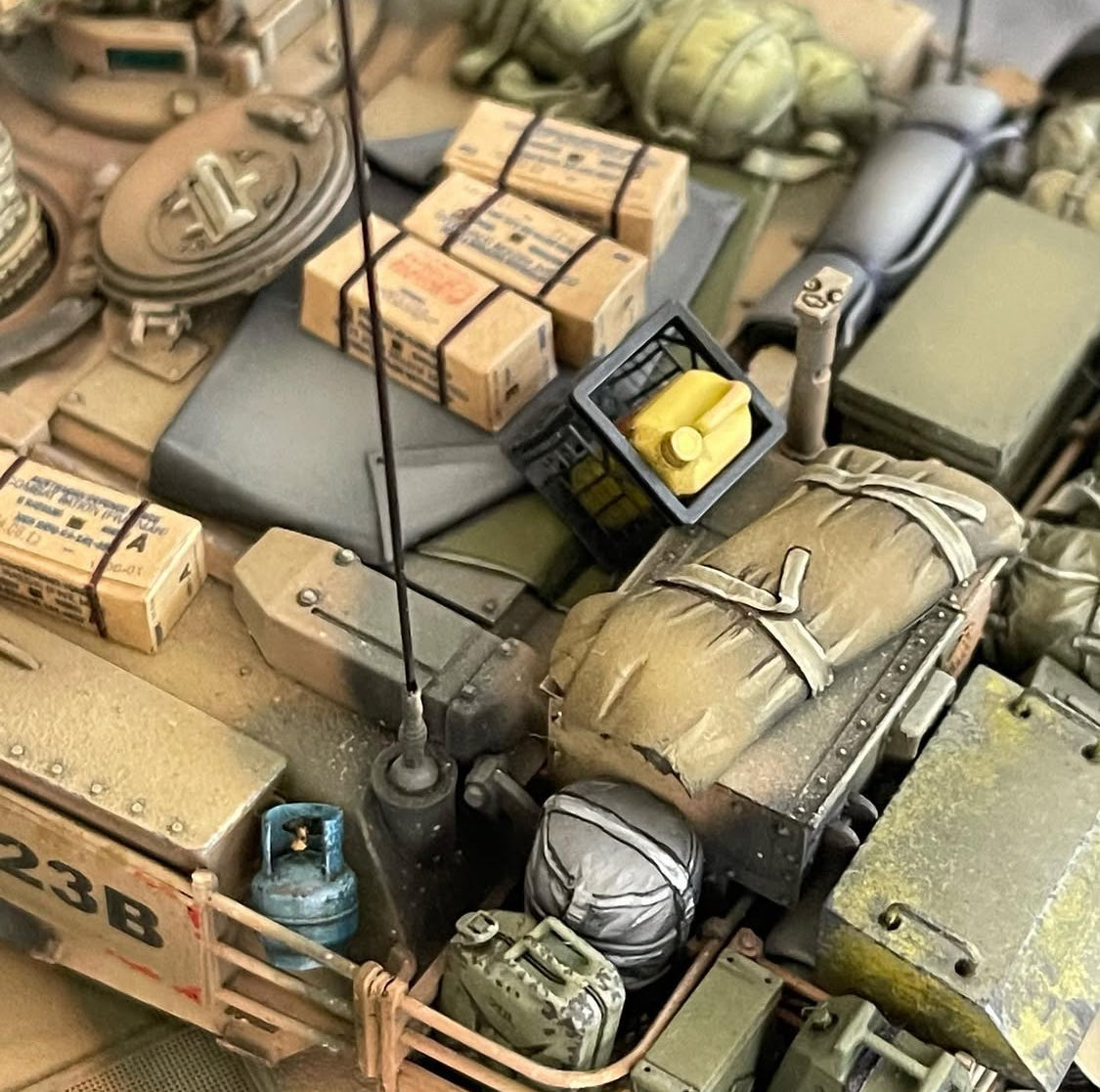 Australian Army Abrams M1A1 AIM SA for the  Dragon M1A2 SEP #3536 Conversion Kit