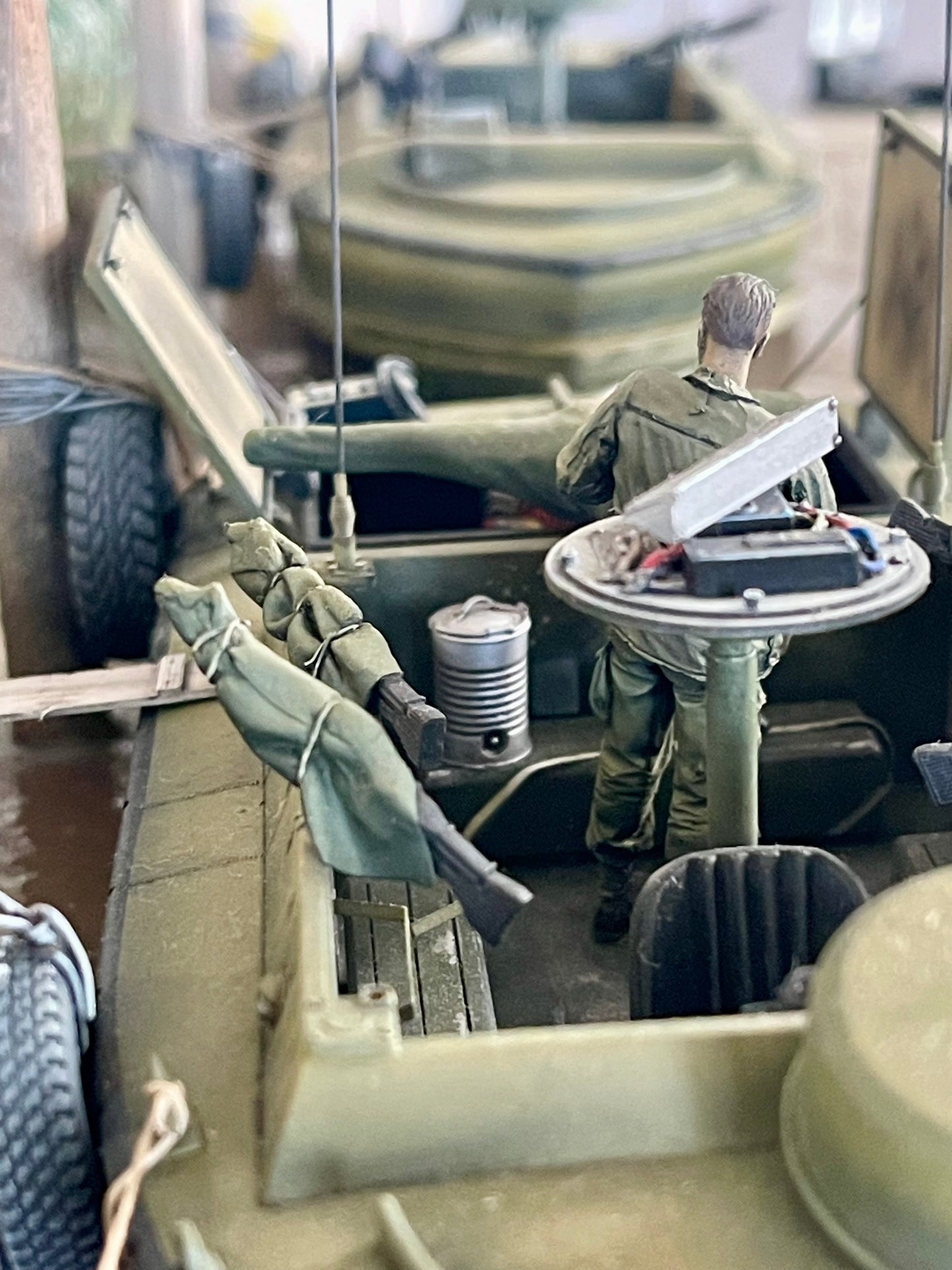 LSSC Engine Bay  Conversion Kit  for Dragon LSSC  “NAM SERIES” - 3301 - 1/35