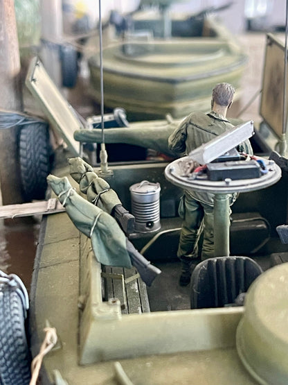 LSSC Engine Bay  Conversion Kit  for Dragon LSSC  “NAM SERIES” - 3301 - 1/35