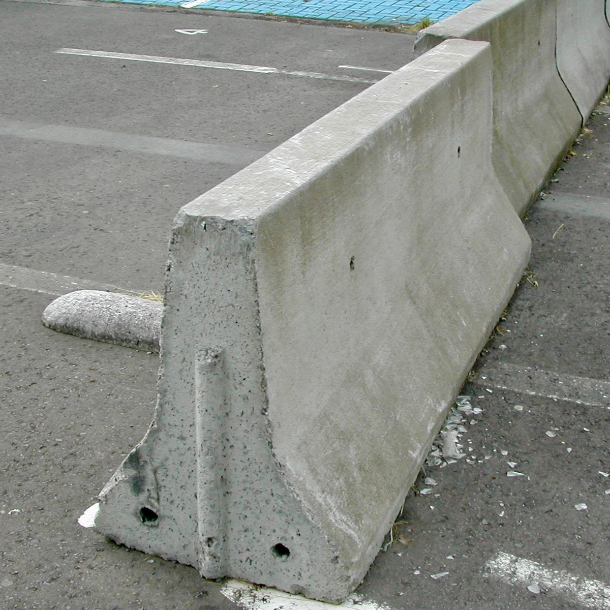 Jersey Barrier Battle Damage Set - 1/35