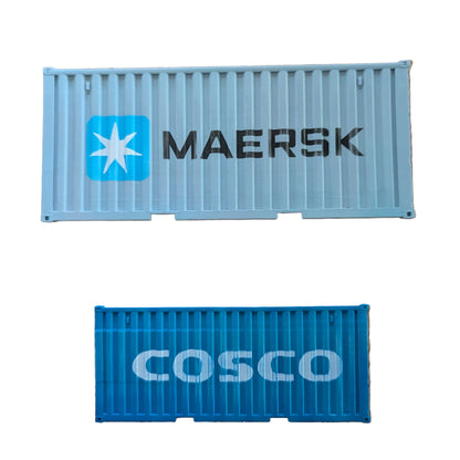 20 Foot Shipping Container Kit - 1/35