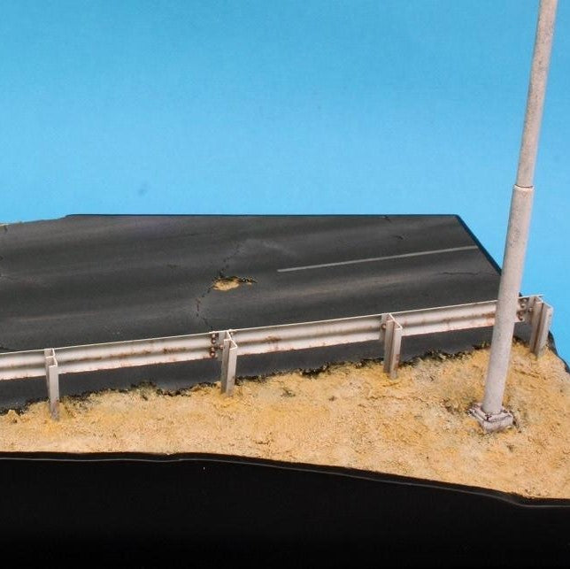 Armco Highway Barrier Section Kit - 1/35